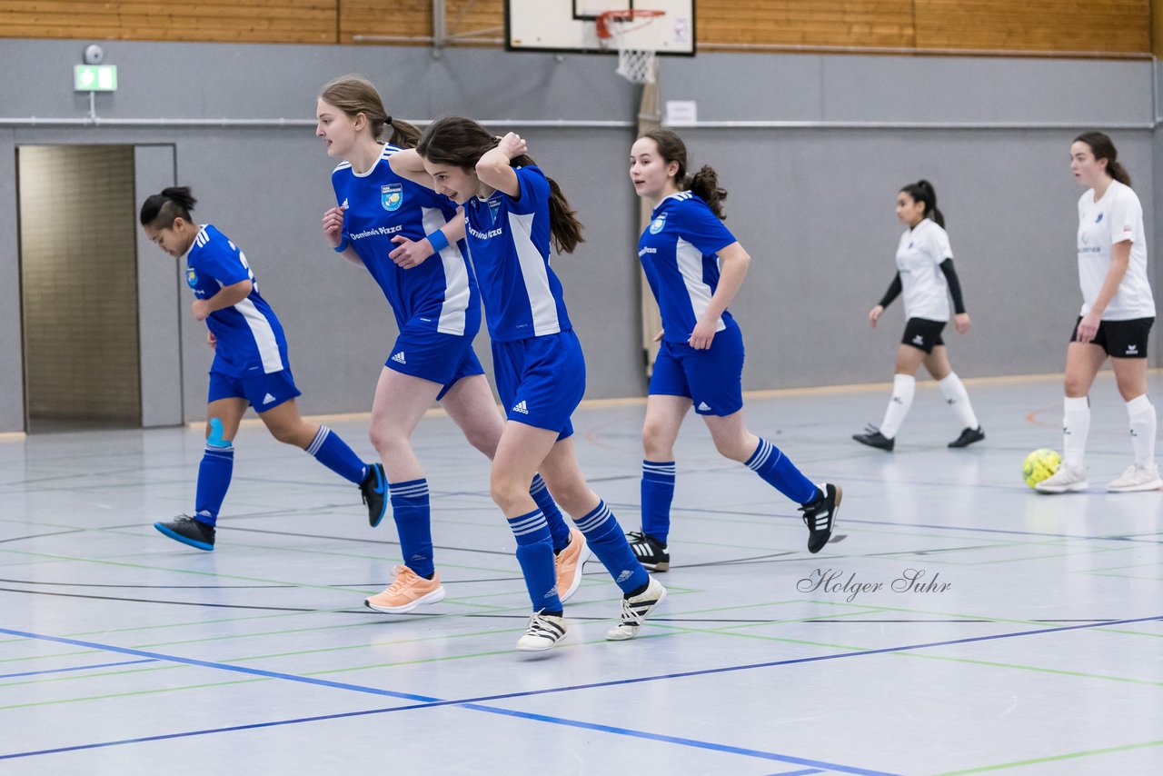 Bild 215 - B2 Loewinnen Cup